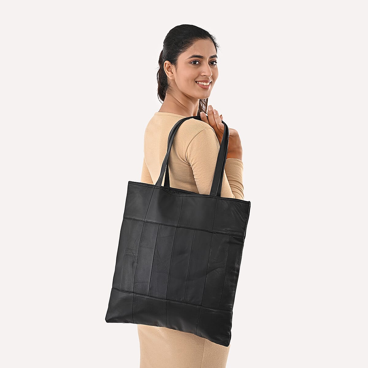 La Marey Black Genuine Leather Shoulder Bag with Faux Leather Strap image number 3