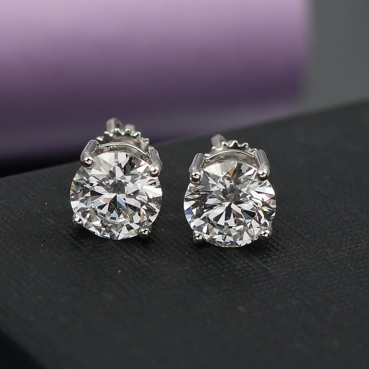 IGI Certified Luxuriant Lab Grown Diamond E-F VS 4.00 ctw Solitaire Stud Earrings in 950 Platinum image number 1
