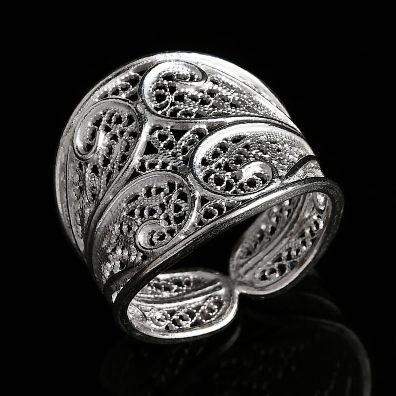 Artistry Tarakashi Collection Filigree Ring in Sterling Silver (Size 7.0) 5.50 Grams
