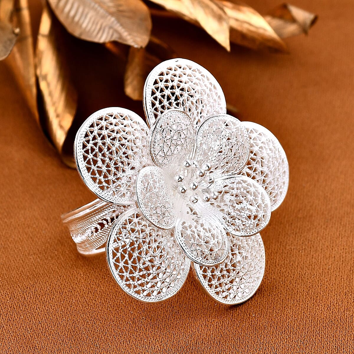 Artistry Tarakashi Collection Floral Ring in Sterling Silver (Size 11.0) 6.75 Grams image number 1