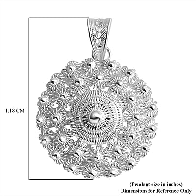 Artistry Tarakashi Collection Sterling Silver Floral Pendant without Chain (4.05 Grams)