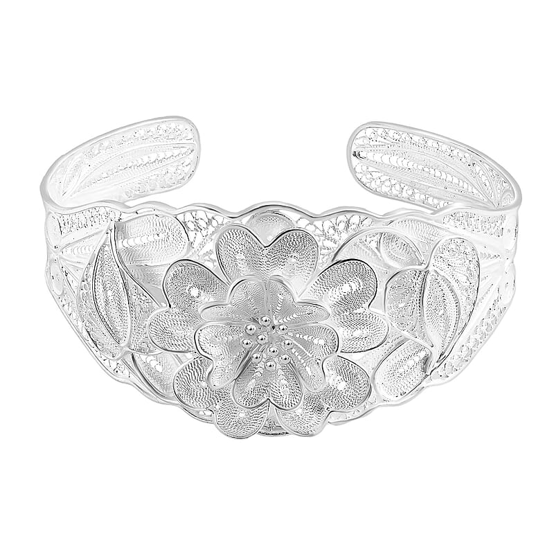 Artistry Tarakashi Collection Floral Cuff Bracelet in Sterling Silver (6.50 In) 24.60 Grams