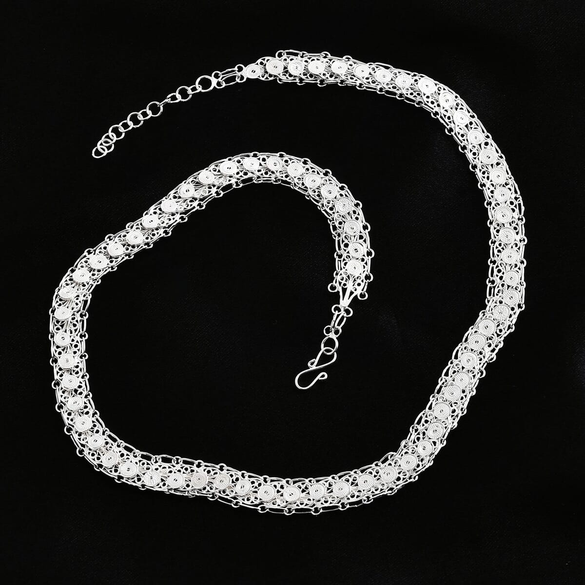 Artistry Tarakashi Collection Floral Necklace in Sterling Silver 26 Grams 18 Inches image number 1