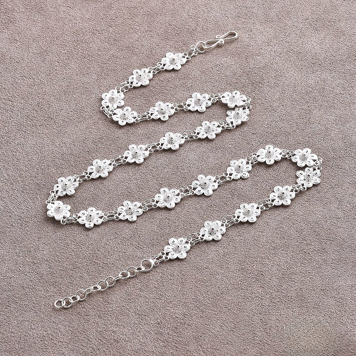 Artistry Tarakashi Collection Sterling Silver Floral Necklace (18 Inches (16.40 Grams) image number 1