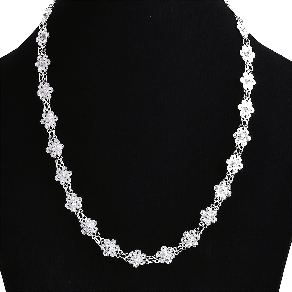 Artistry Tarakashi Collection Sterling Silver Floral Necklace (18 Inches (16.40 Grams) image number 2