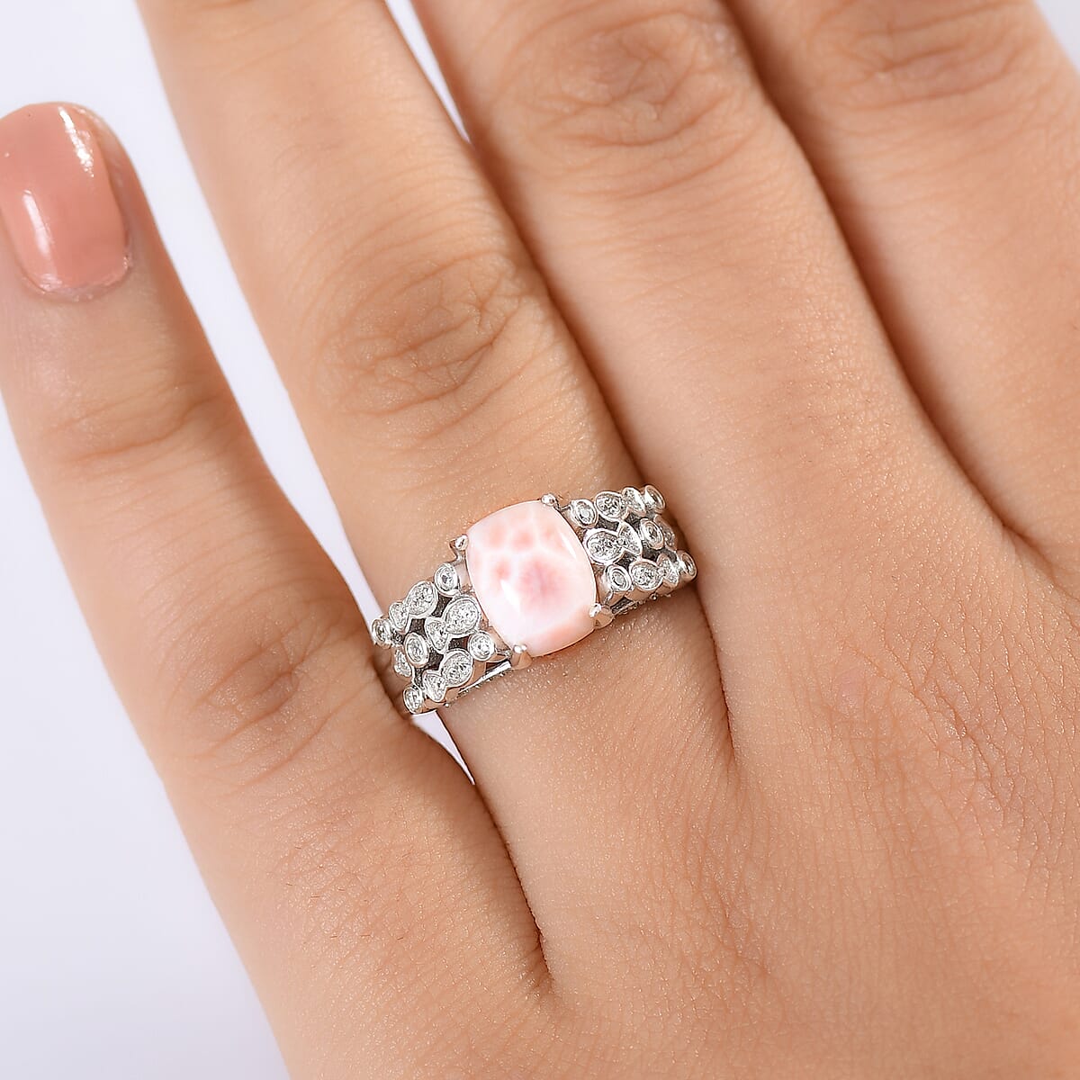 D'Joy Premium Pink Natrolite and White Zircon 2.15 ctw Fish and Bubbles Ring in Rhodium Over Sterling Silver (Size 9.0) image number 2