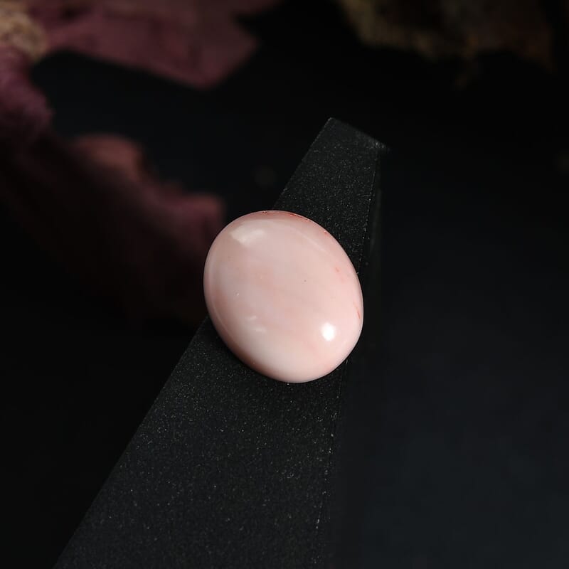 Peach Opal (Ovl 11x9 mm) 2.03 ctw Loose Gemstone