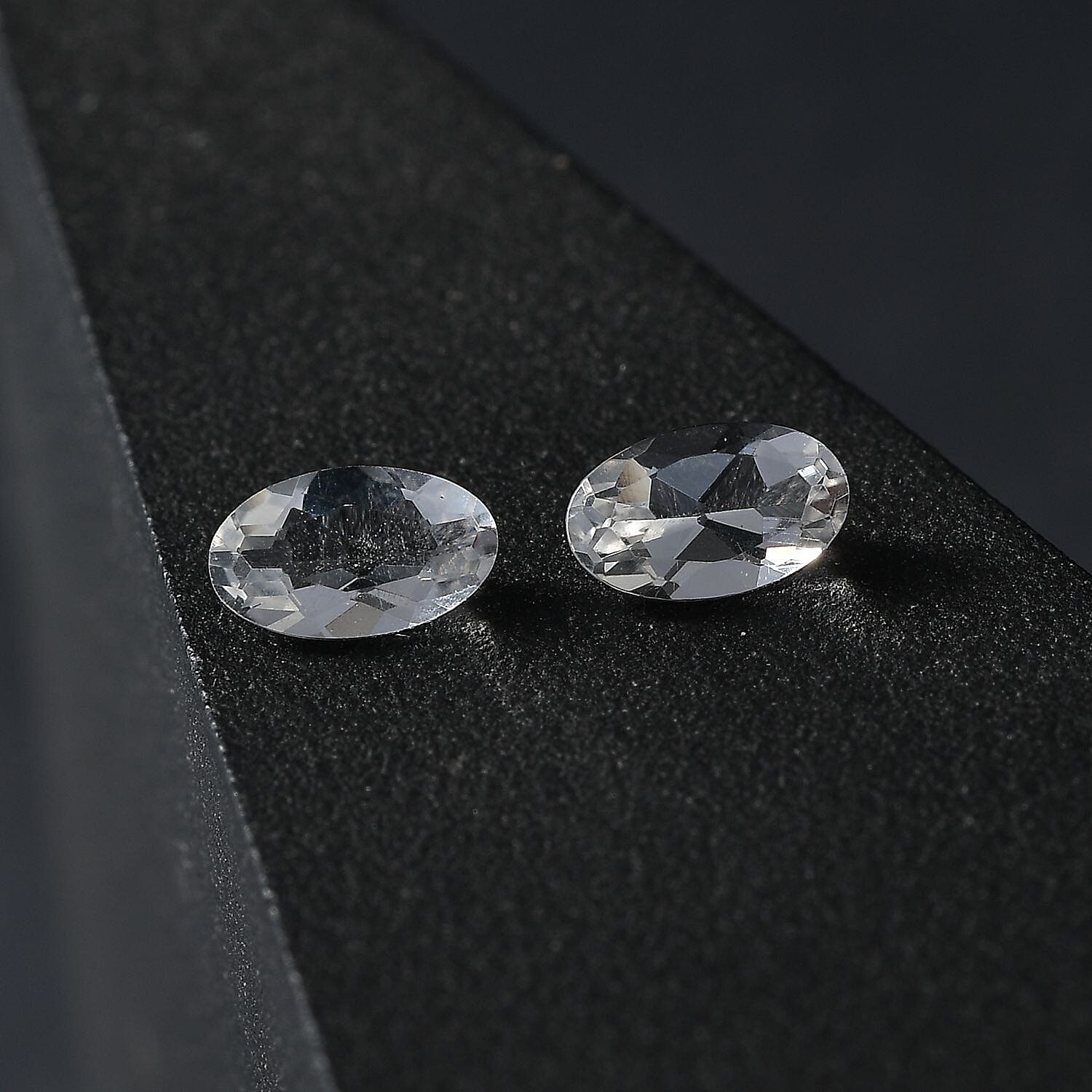 Brazilian Petalite Set of 2 (Ovl 5x3 mm) 0.31 ctw Loose Gemstone