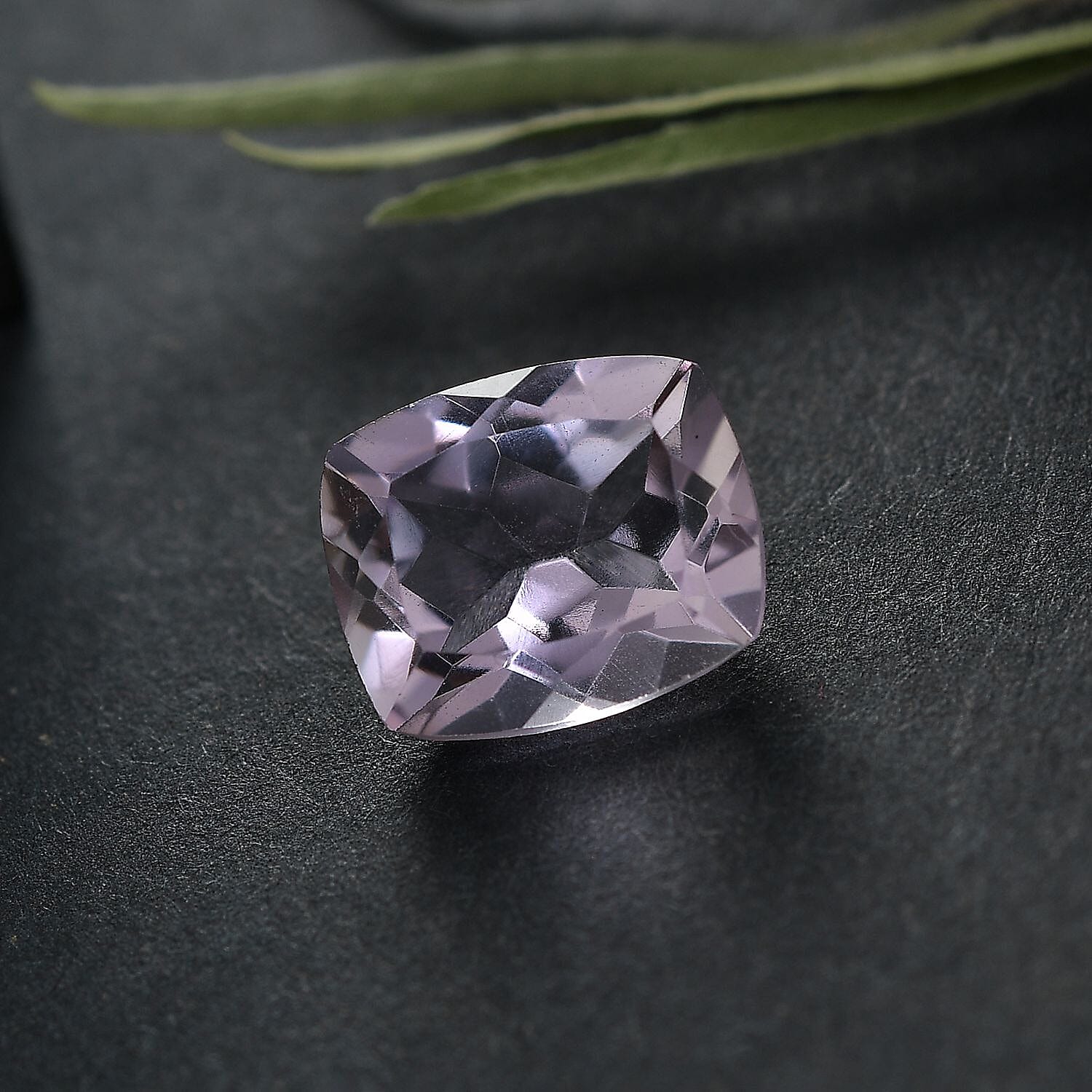 Rose De France Amethyst (Cush 10x8 mm) 2.63 ctw Loose Gemstone