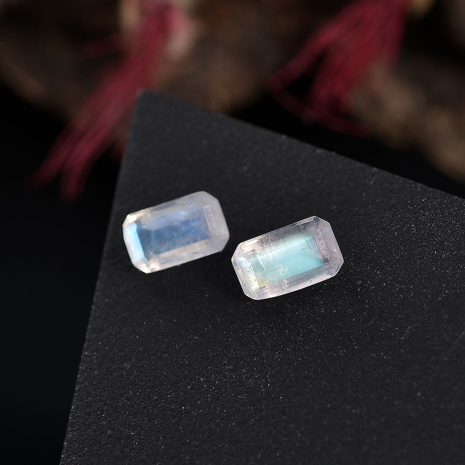 Default Title - Product card gallery slide 2 (10146212446491)