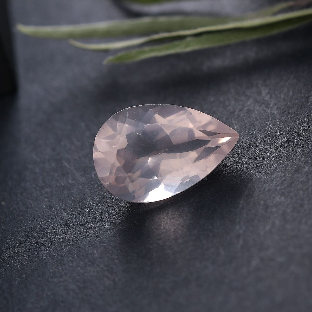 Galilea Rose Quartz (Pear 12x8 mm) 2.60 ctw Loose Gemstone image number 1