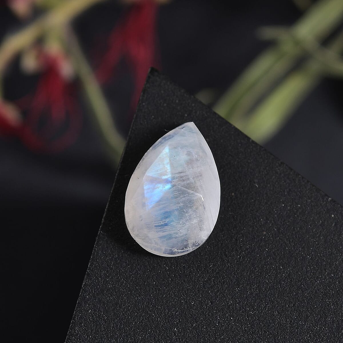 Rainbow Moonstone (Pear 12x8 mm) 2.90 ctw Loose Gemstone image number 1