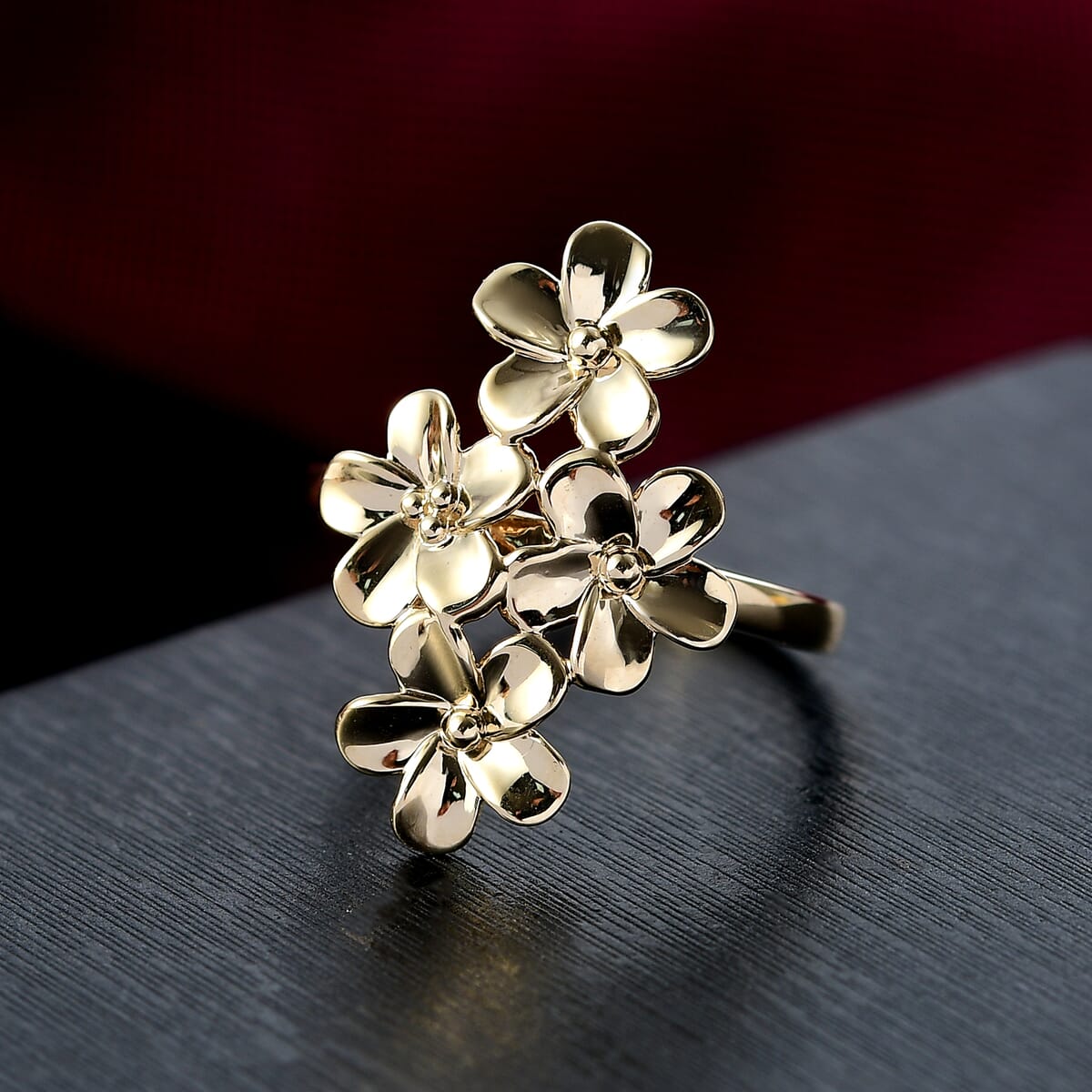 Luxoro 10K Yellow Gold Bouquet of Flowers Ring (Size 6.0) 4.10 Grams image number 1