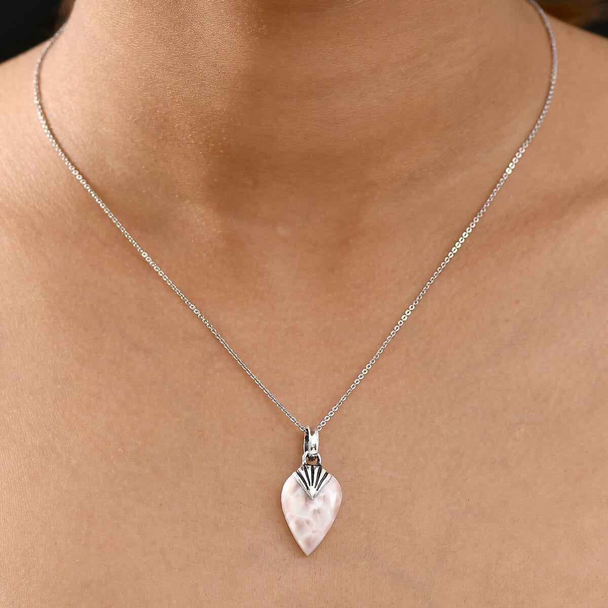 D'Joy Artisan Crafted Pink Natrolite 9.00 ctw Shark Teeth Pendant without Chain in Sterling Silver image number 2