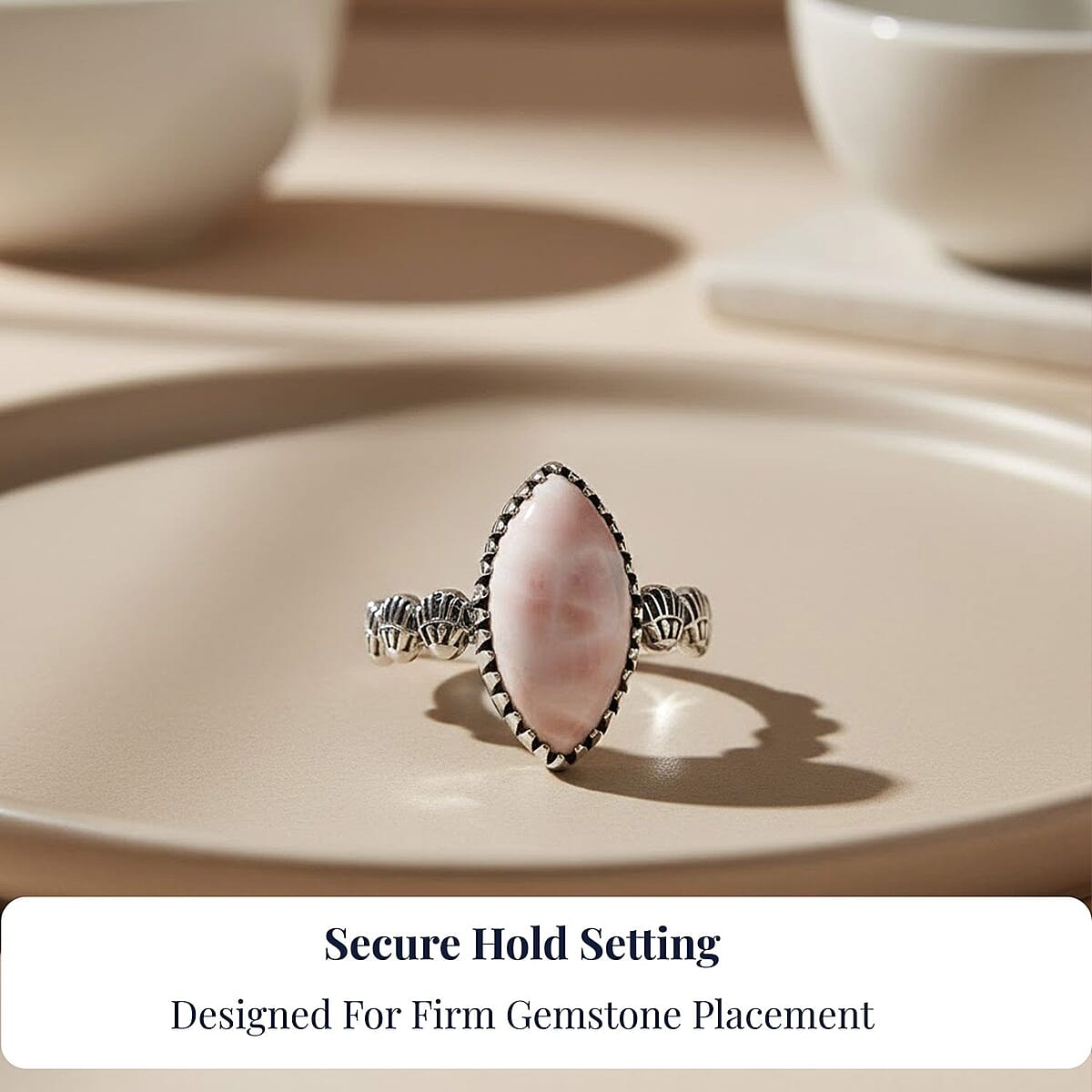 D'Joy Artisan Crafted Pink Natrolite 6.30 ctw Seashell Ring in Sterling Silver (Size 9.0) image number 4