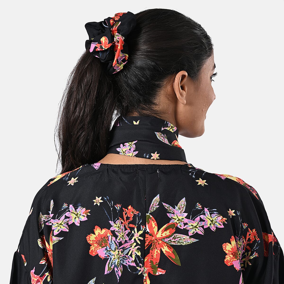 Multi Floral Polyester Kimono (30x24), Scrunchie (28x3.5) and Scarf (68x 12)  image number 7