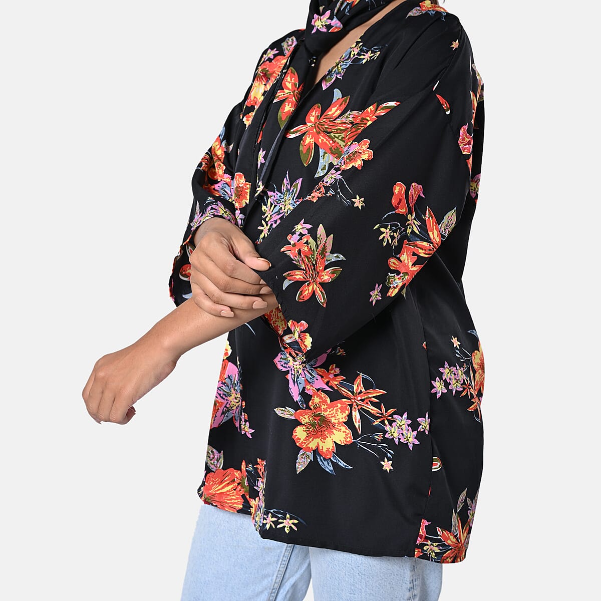 Multi Floral Polyester Kimono (30x24), Scrunchie (28x3.5) and Scarf (68x 12)  image number 8