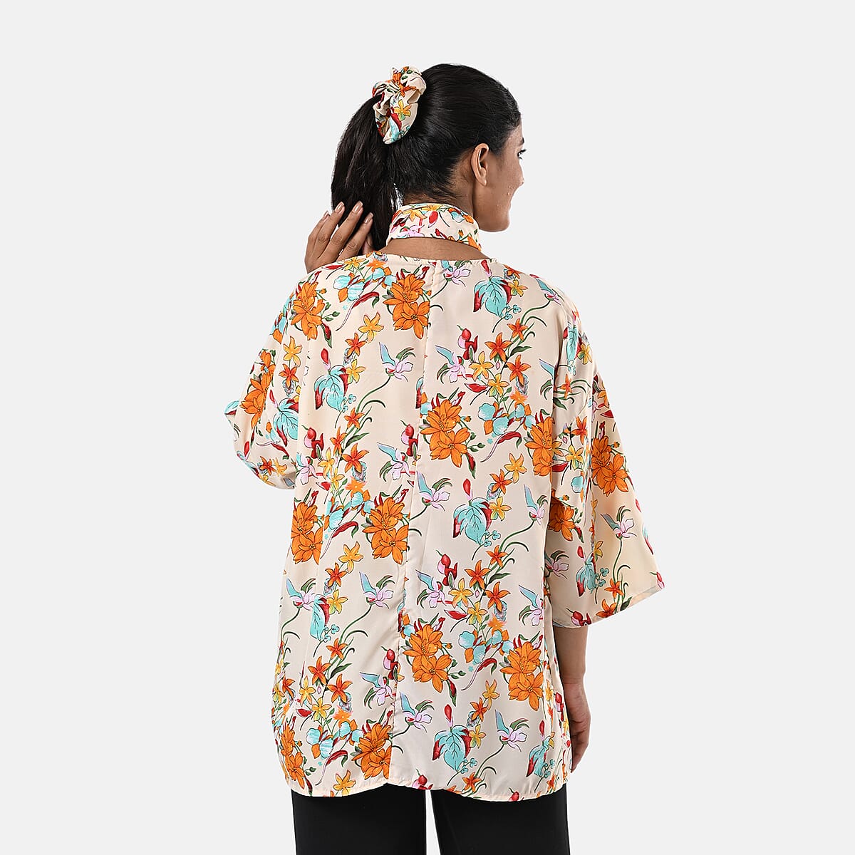 TAMSY Orange Floral 3 Piece Kimono, Scarf, and Scrunchie Set - One Size Fits Most image number 3