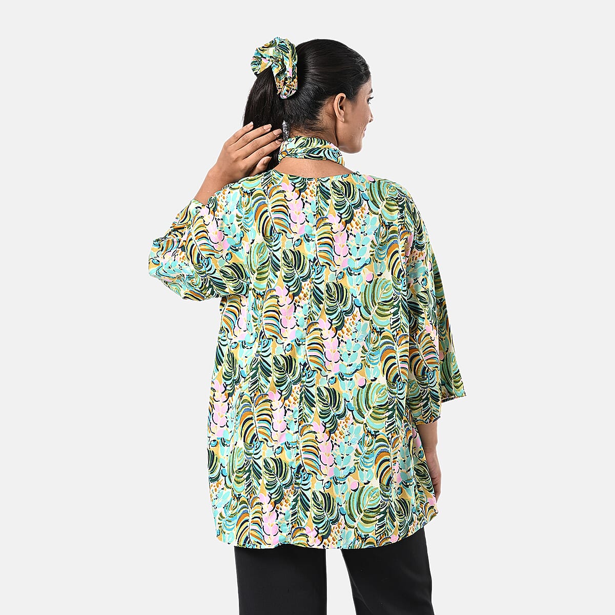 Mint Tropical Polyester Kimono (30x24), Scrunchie (28x3.5) and Scarf (68x 12)  image number 3