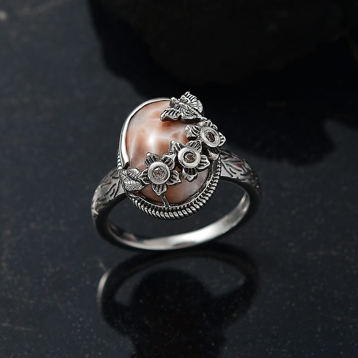 D'Joy Artisan Crafted Pink Natrolite and Natural Champagne Zircon 5.50 ctw Dragonfly with Flower Ring in Sterling Silver (Size 7.0) image number 1