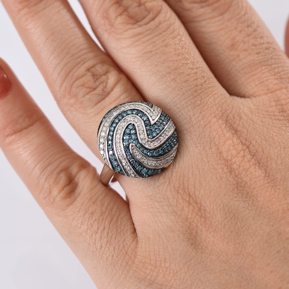 Luxuriant Lab Grown Blue and White Diamond SI 1.00 ctw Sea Wave Ring in Rhodium Over Sterling Silver (Size 7.0) image number 2