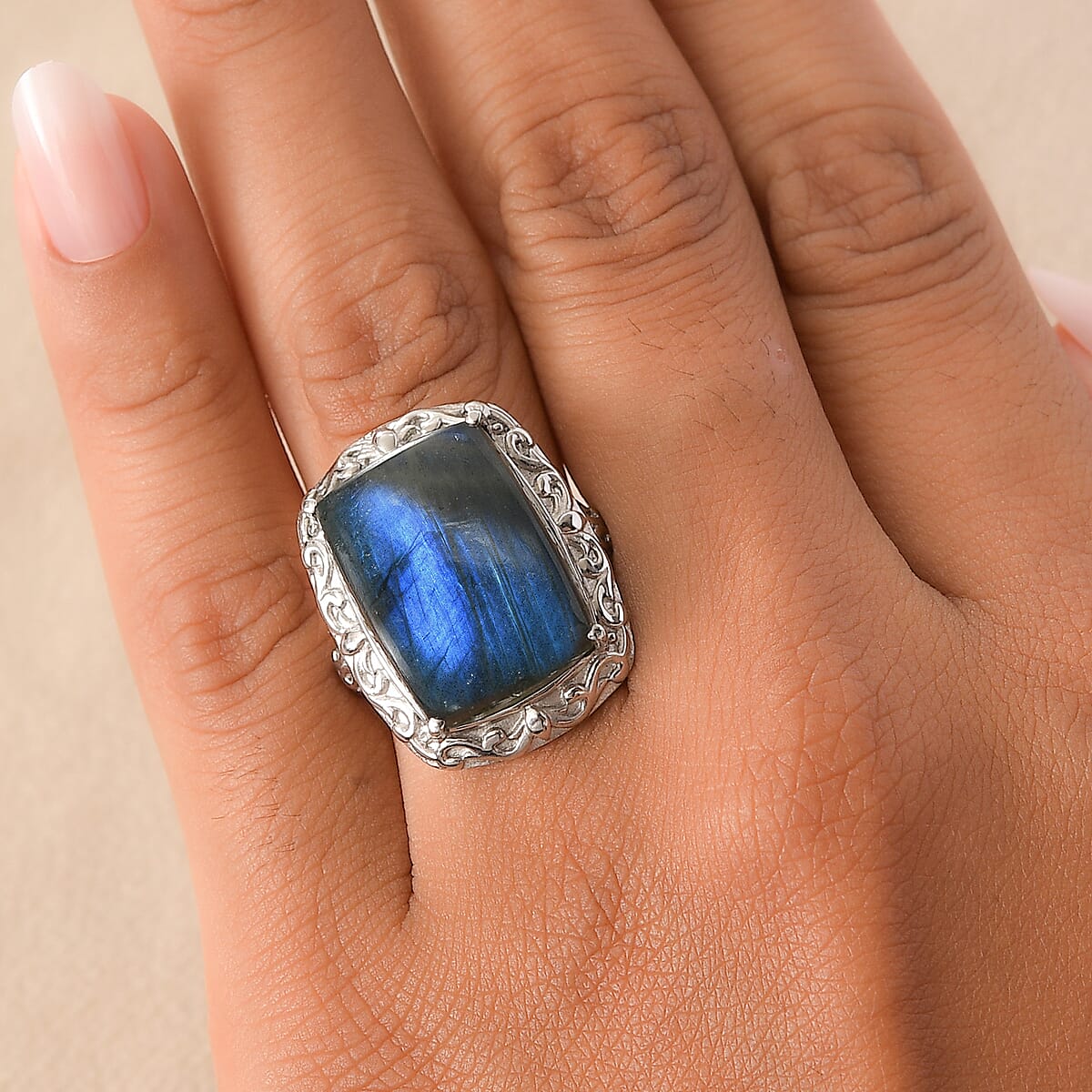 EverTrue Malagasy Labradorite 19.00 ctw Ring in Stainless Steel (Size 10.0) image number 2