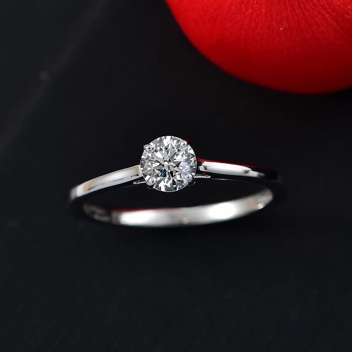 Luxuriant Lab Grown Diamond E-F VS 0.50 ctw Solitaire Ring in 10K White Gold (Size 10) 0 image number 7