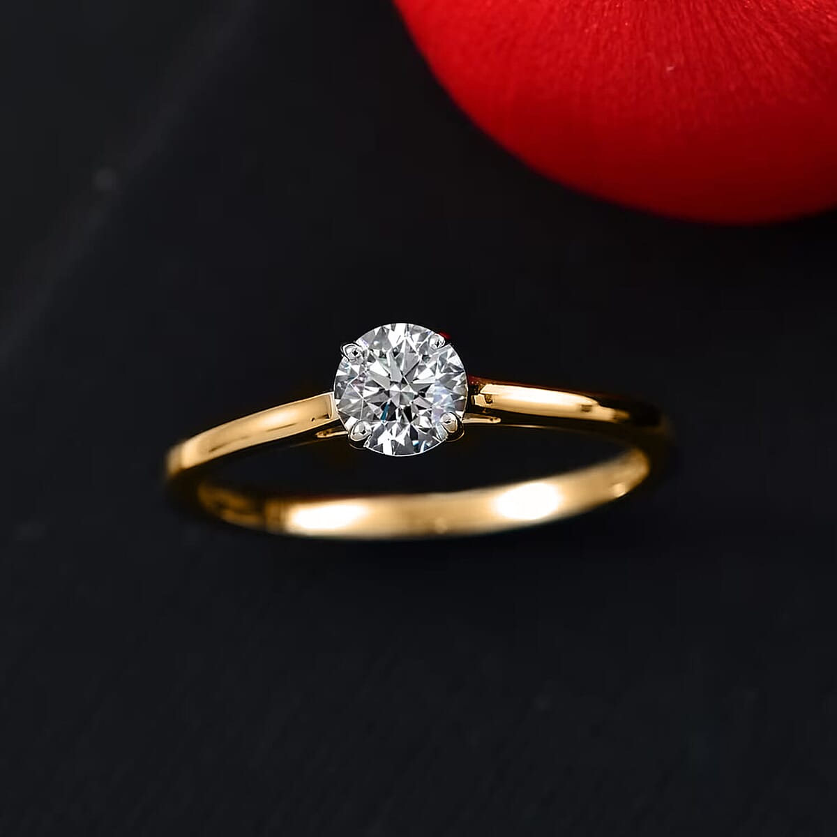 Luxuriant Lab Grown Diamond E-F VS 0.50 ctw Solitaire Ring in 10K Yellow Gold (Size 4.5) image number 7