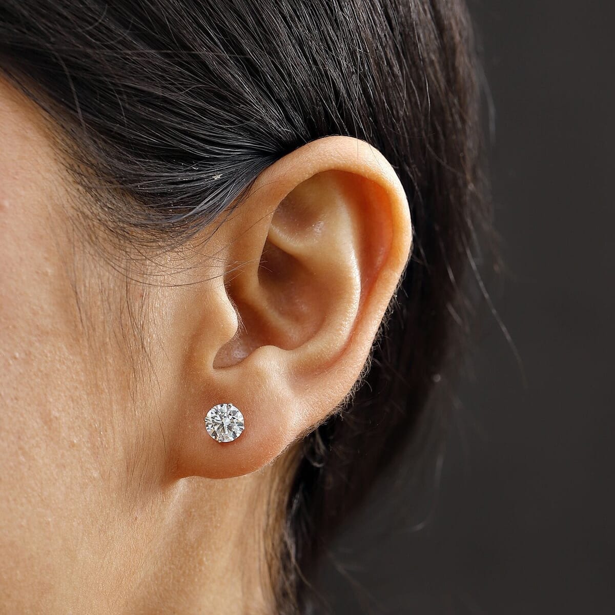 IGI Certified Luxuriant Lab Grown Diamond E-F VS 2.00 ctw Solitaire Stud Earrings in 10K Yellow Gold image number 2