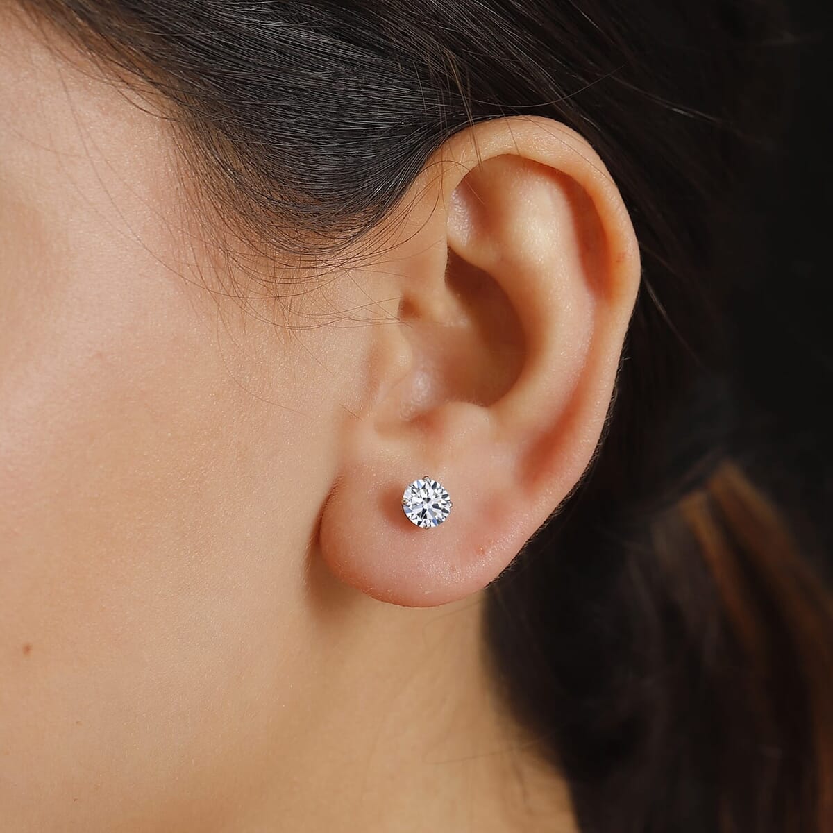 IGI Certified Luxuriant Lab Grown Diamond E-F VS 3.00 ctw Solitaire Stud Earrings in 10K White Gold image number 3