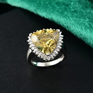 D&rsquo;joy Yellow Labradorite and Moissanite 8.50 ctw Solar Crown Ring in Rhodium Over Sterling Silver (Size 10.0) 