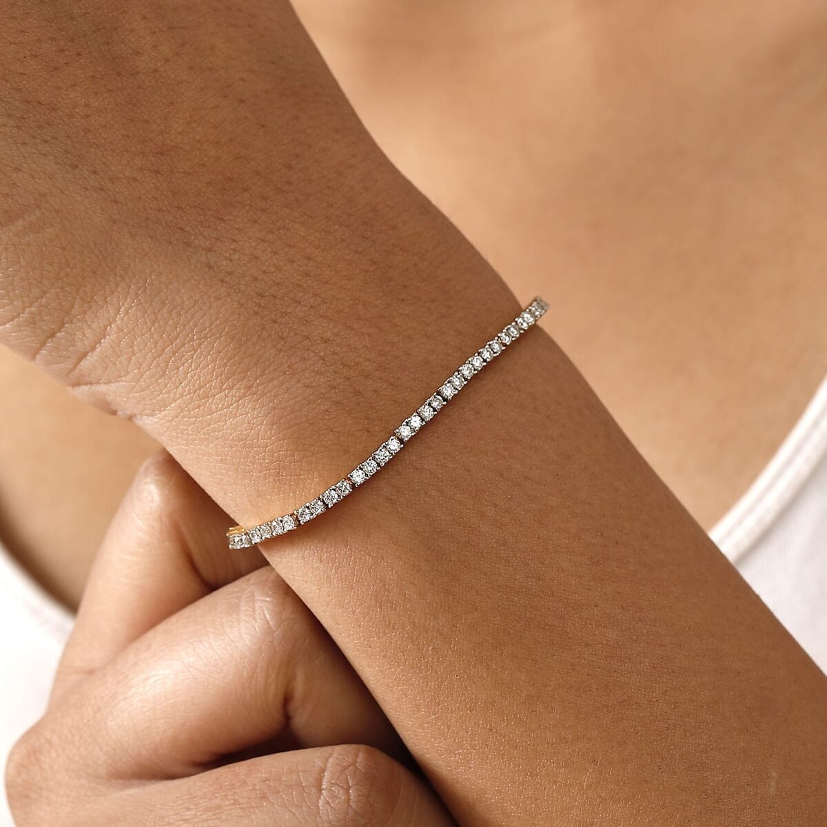 Luxuriant Lab Grown Diamond E-F VS 3.00 ctw Bracelet in 18K Vermeil Yellow Gold Over Sterling Silver (7.25 In) image number 2