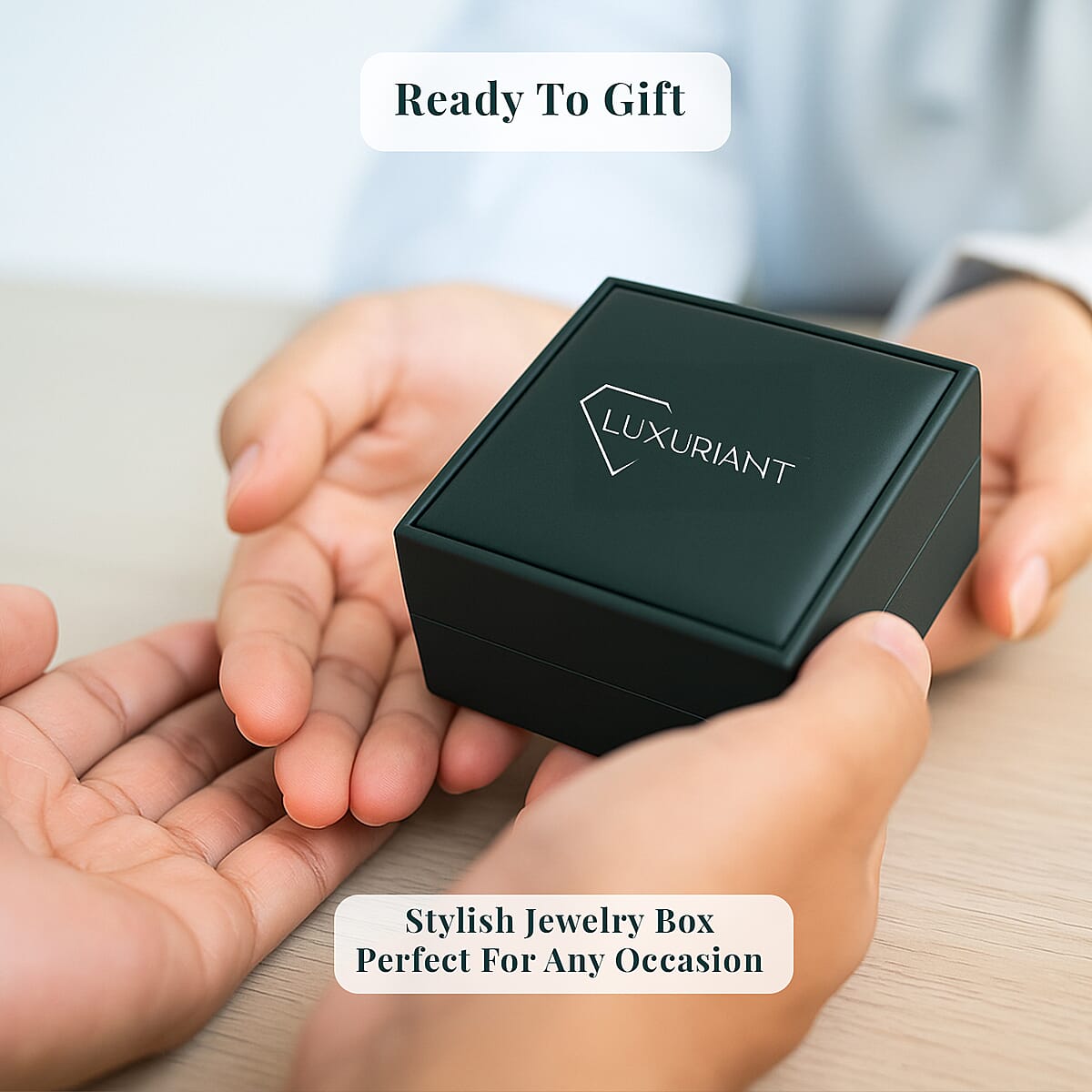 Luxuriant Lab Grown Diamond E-F VS 5.00 ctw Tennis Bracelet in 10K White Gold (6.50 In) image number 5