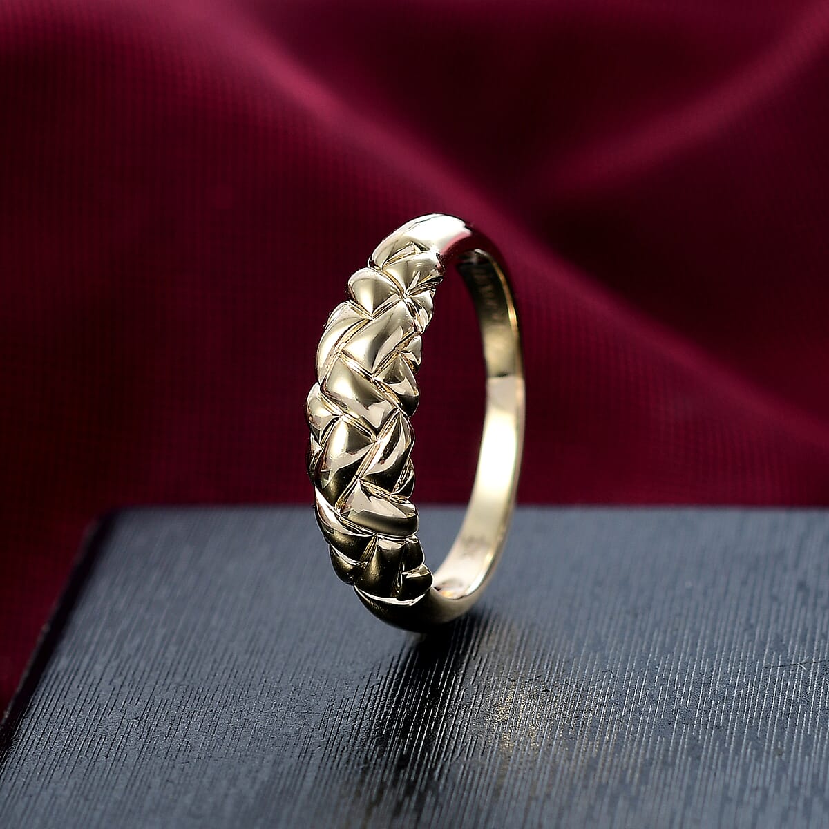 Luxoro 10K Yellow Gold Weaving Ring (Size 7.0) 3.50 Grams image number 1
