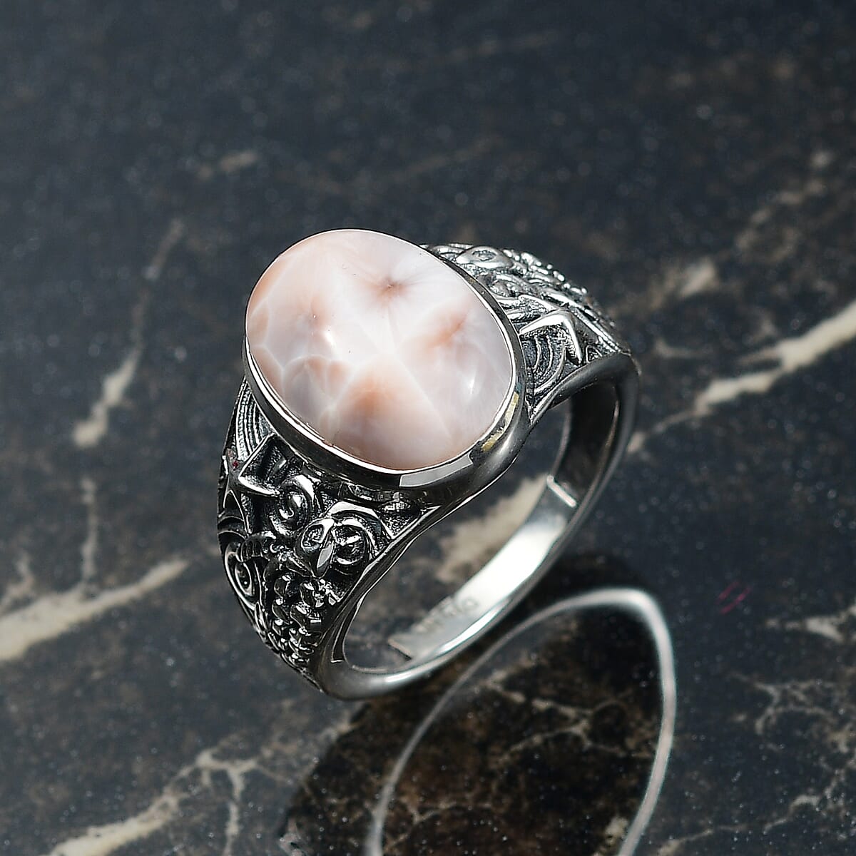 D'Joy Artisan Crafted Pink Natrolite 5.80 ctw Turtle Ring in Sterling Silver (Size 7.0) image number 1