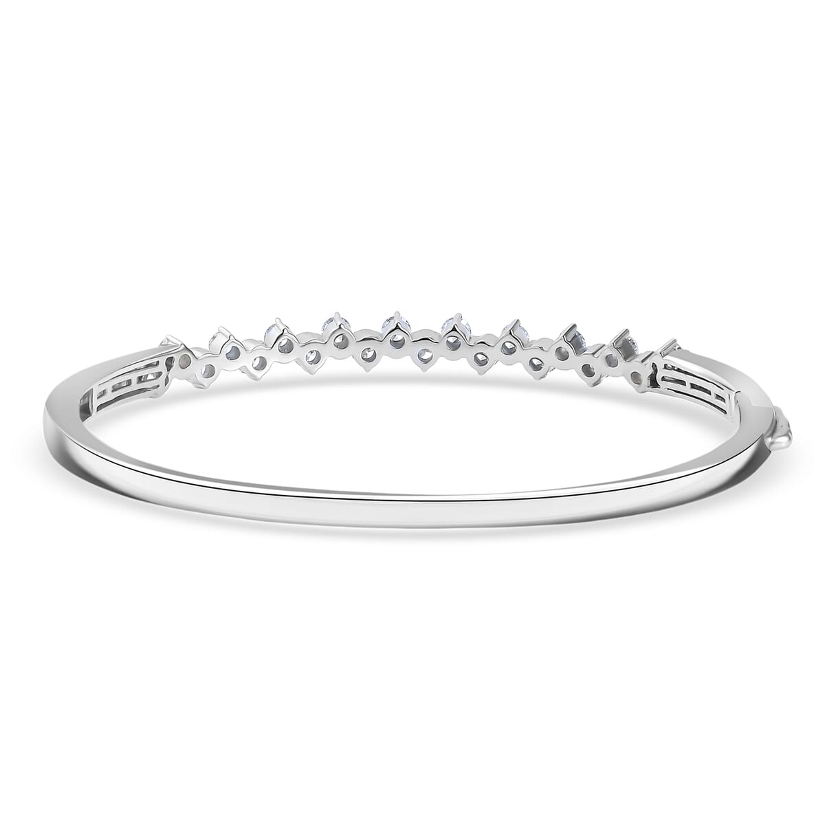 Luxuriant Lab Grown Diamond 2.20 ctw Bangle Bracelet in Rhodium Over Sterling Silver (7.25 In)  image number 4