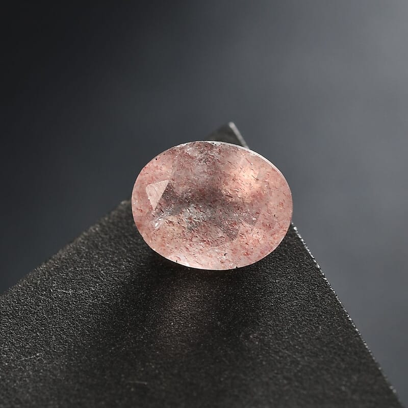 Cherry Quartz (Ovl 9x7 mm) 1.40 ctw Loose Gemstone