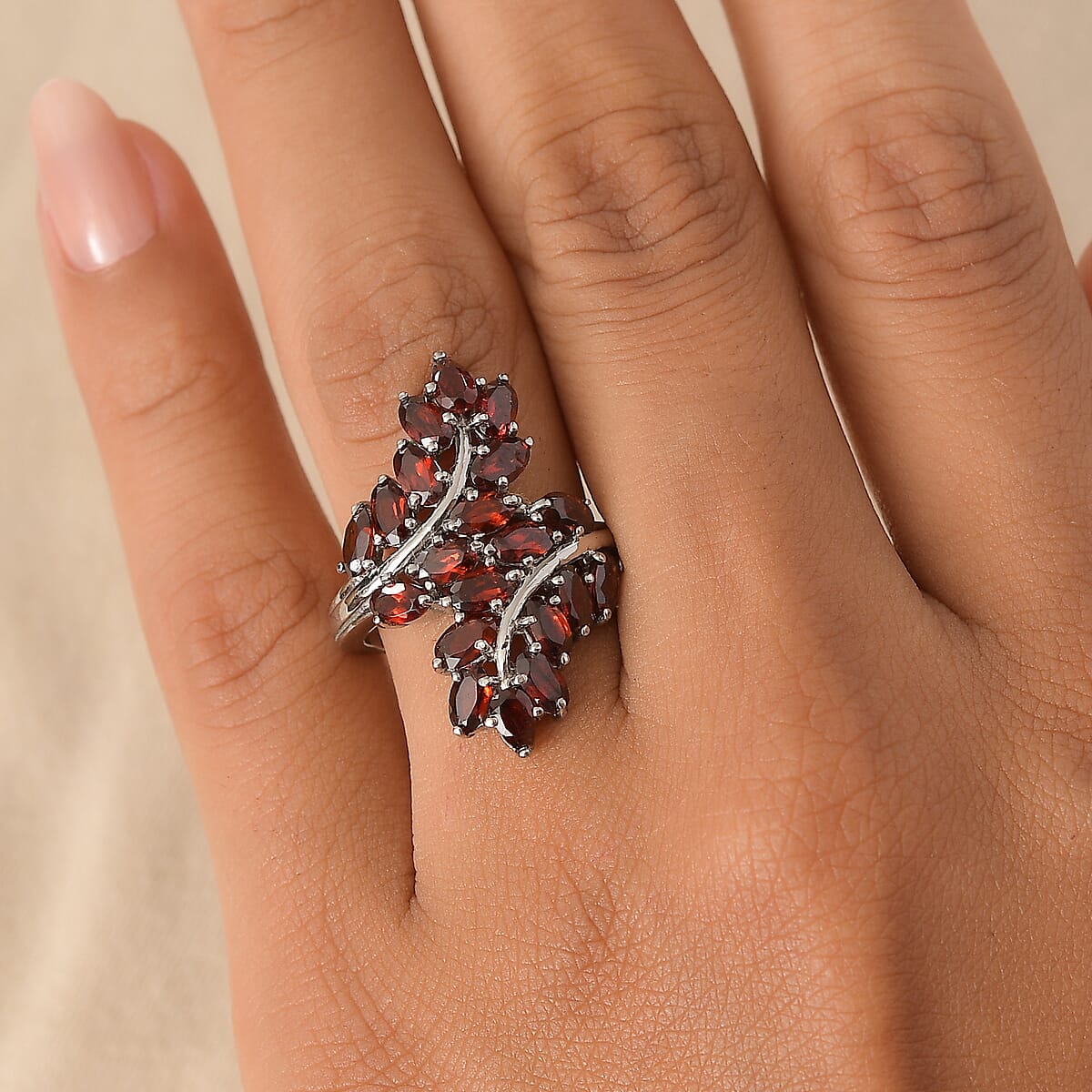 EverTrue Mozambique Garnet 5.60 ctw Bypass Leaf Ring in Stainless Steel (Size 9.0)  image number 2