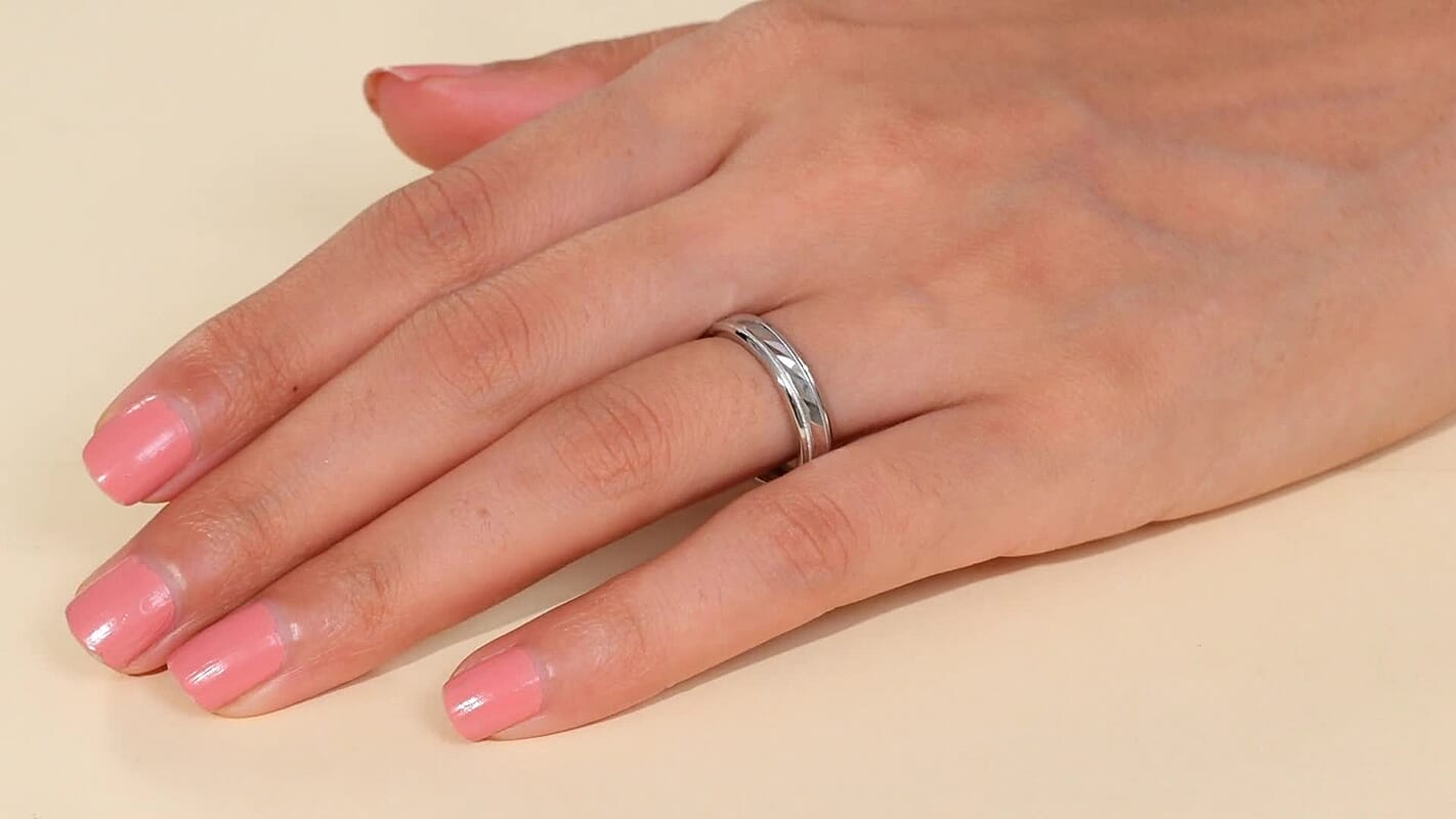 Rhapsody 950 Platinum Diamond-Cut Band Ring (Size 10.0) 5.15 Grams