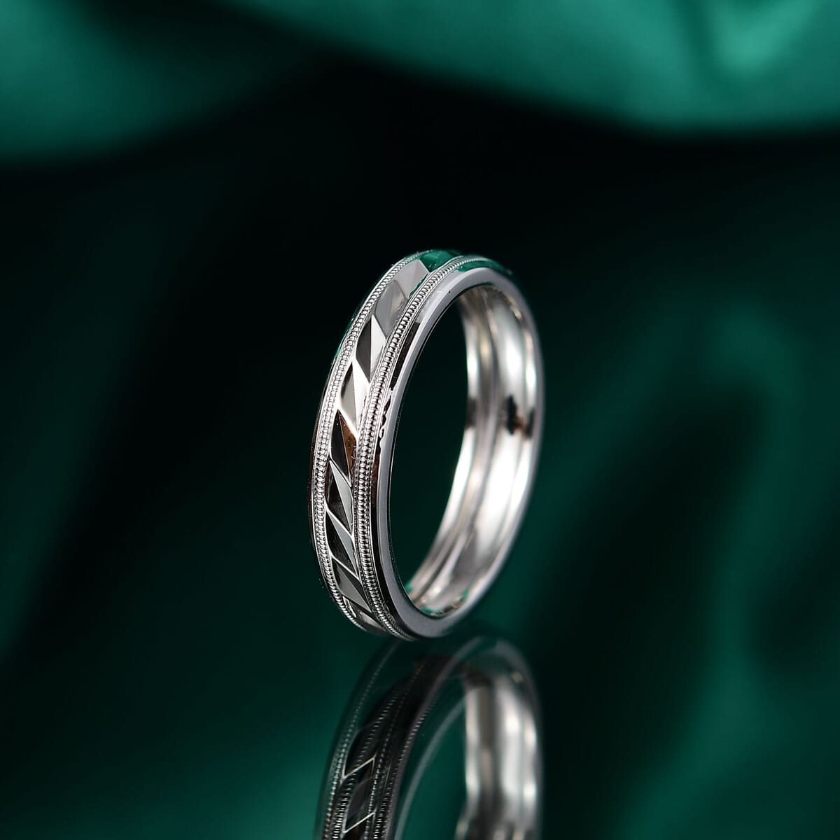 Rhapsody 950 Platinum Diamond-Cut Timeless Harmony Band Ring (Size 10.0) 5.15 Grams image number 1