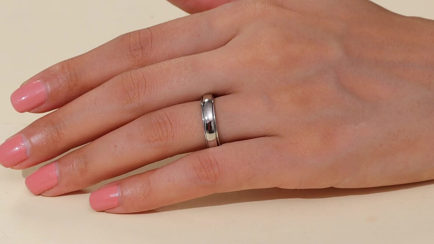 Rhapsody 950 Platinum Spinner Band Ring 6.60 Grams