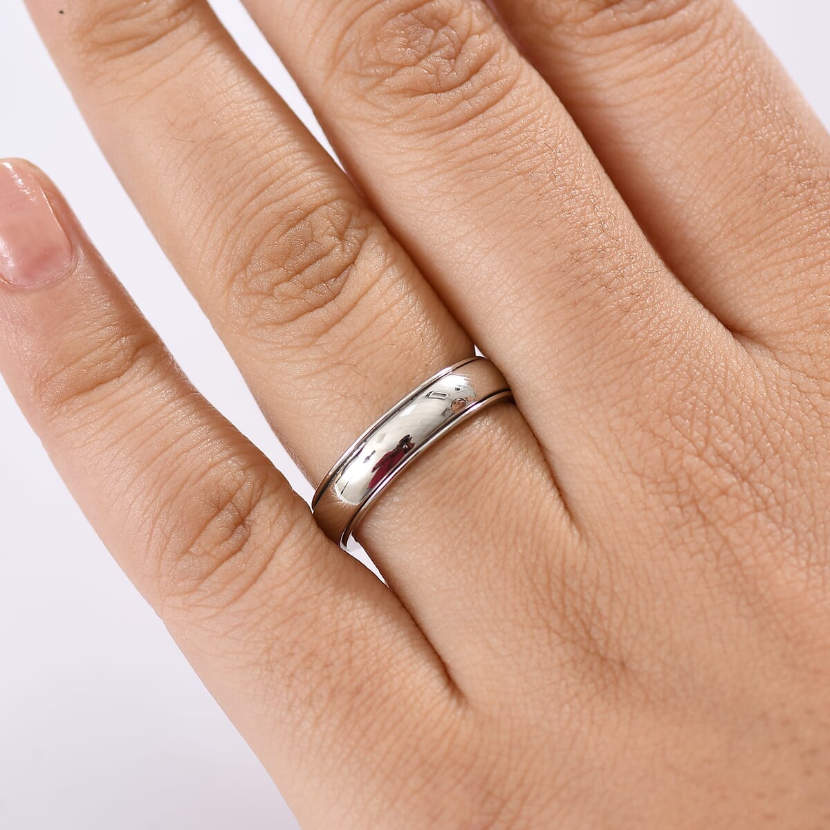 Rhapsody 950 Platinum Spinner Band Ring (Size 6.0) 6 Grams image number 2