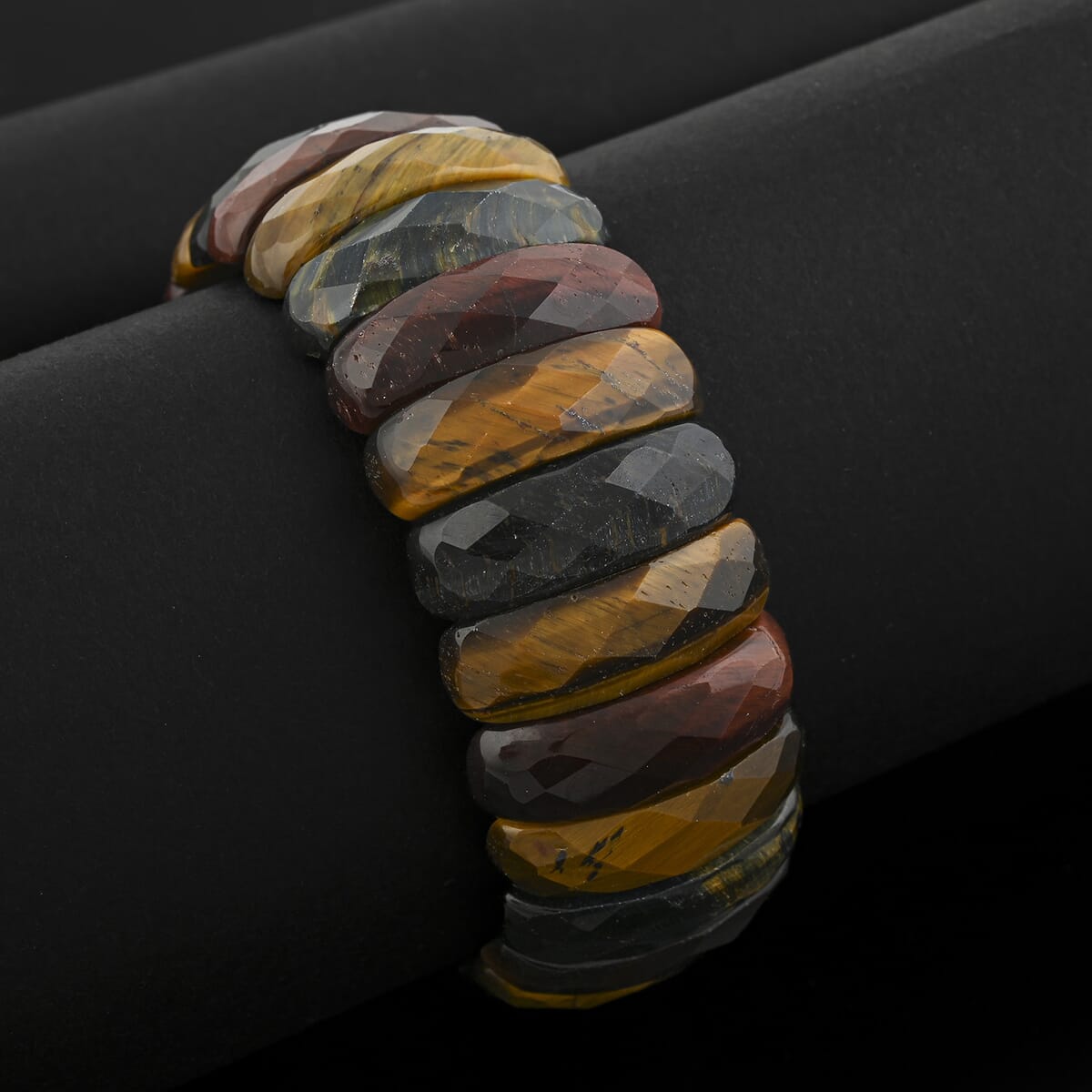 Faceted Oval Tiger Eye 335.05 ctw Stretch Bracelet (6-7In) image number 1