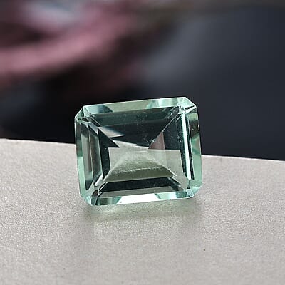Green Fluorite (Oct 10x8 mm) 3.70 ctw Loose Gemstone