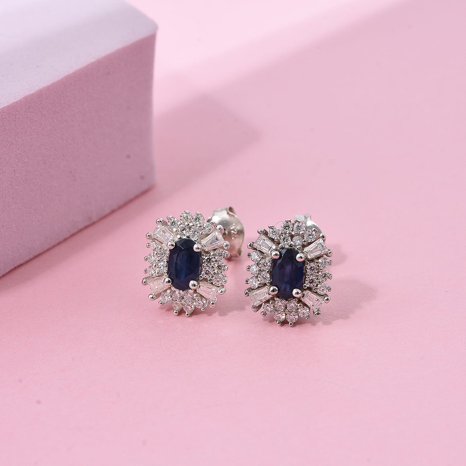 Default Title - Product card gallery slide 2 (10146237743387)