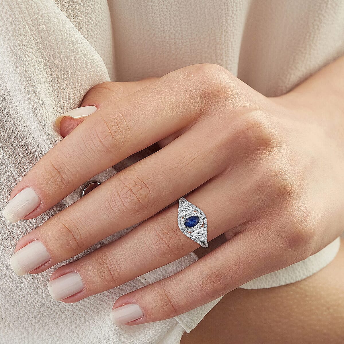 Premium Kanchanaburi Blue Sapphire, Moissanite Ring in Rhodium Over Sterling Silver (Size 5.0) 1.15 ctw image number 2
