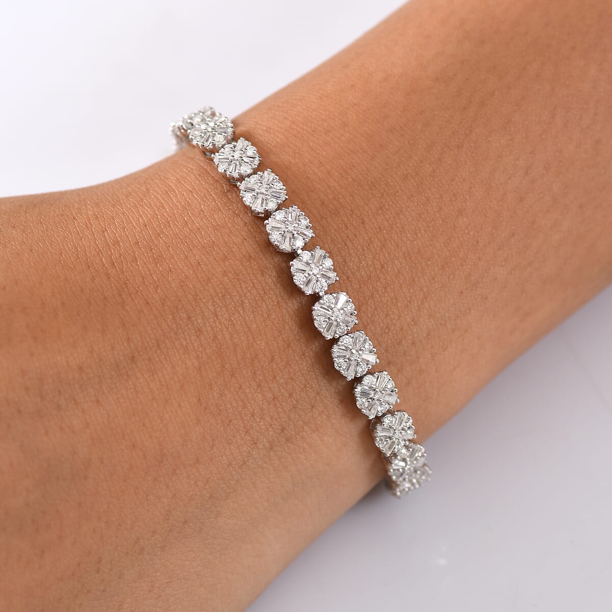 D'Joy Moissanite 5.80 ctw Bracelet in Rhodium Over Sterling Silver (6.50 In) image number 2