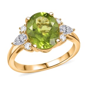 D'Joy Peridot and Moissanite 4.25 ctw Ring in 18K Vermeil Yellow Gold Over Sterling Silver (Size 8.0) 