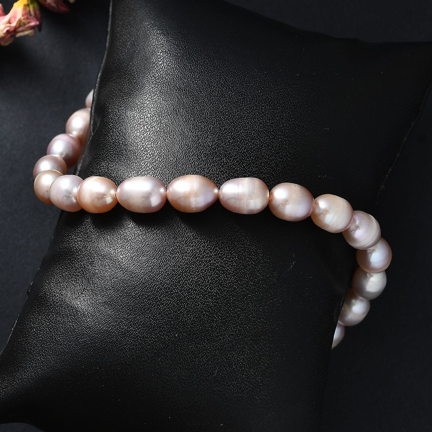 Lavender Pearl Bracelet in Stainless Steel (7.25-9.25In)