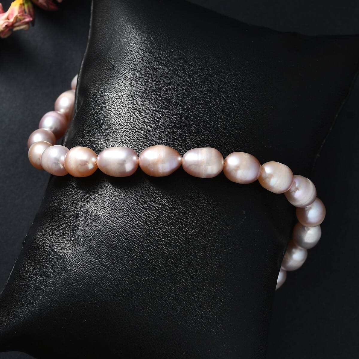 Lavender Pearl Bracelet in Stainless Steel (7.25-9.25In) image number 1